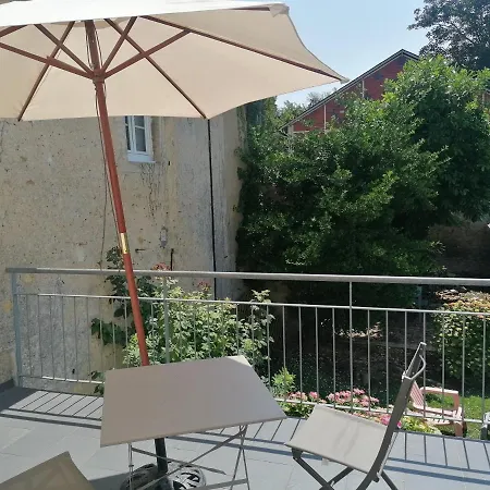 Anglais 1er Etage Centre Grande Terrasse Et Jardin Amenage Commun Proche Du Plages Du Debarquement- Parking Gratuit A Proximite 公寓
